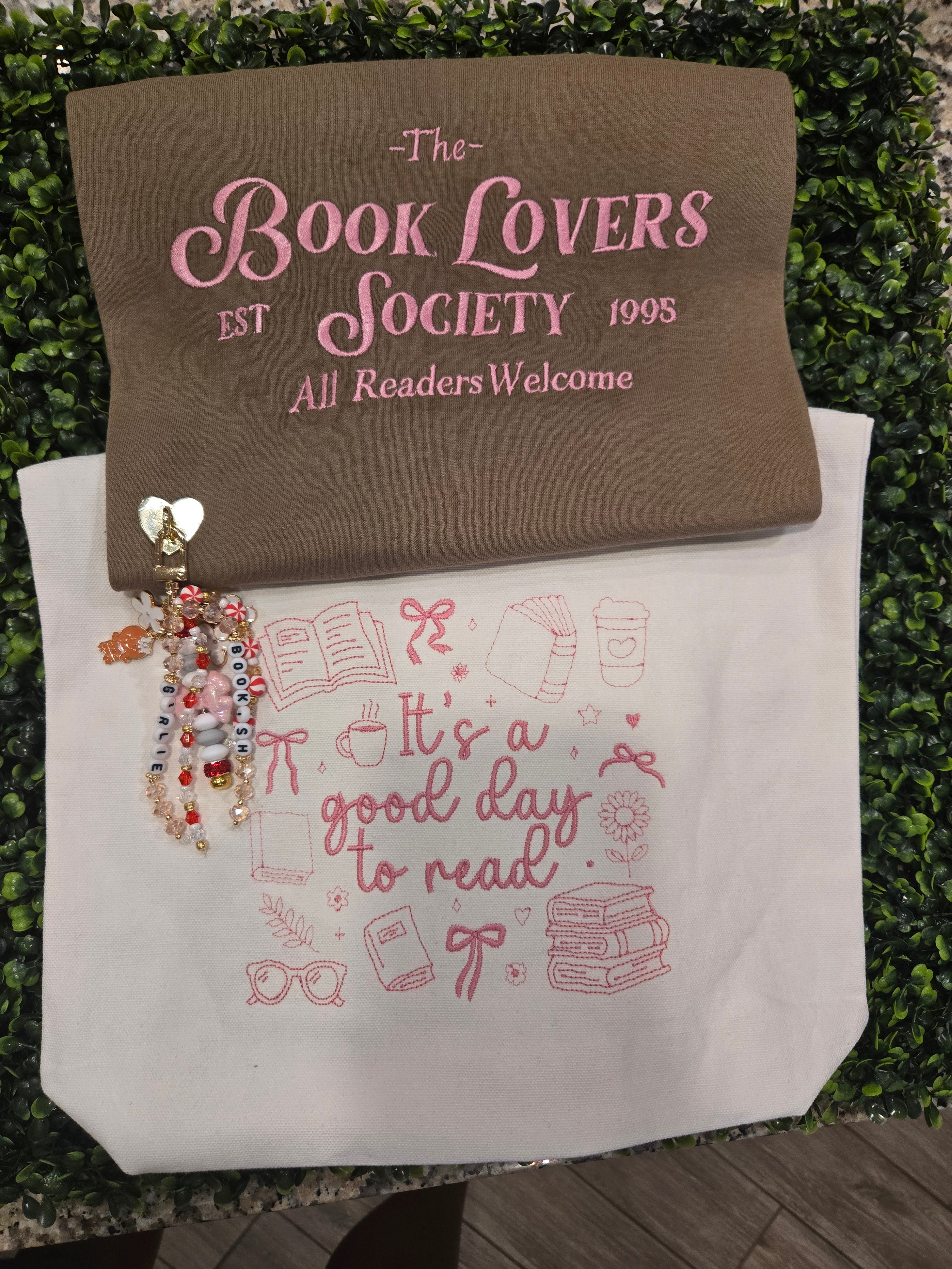 Everyday Reader T-Shirt Bundle